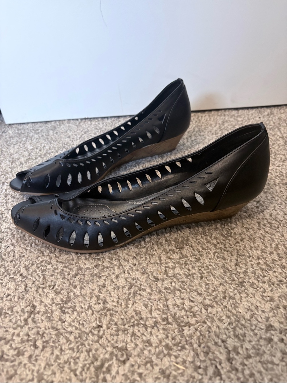 dexflex comfort Black Peep-Toe Cutout Wedge Pumps